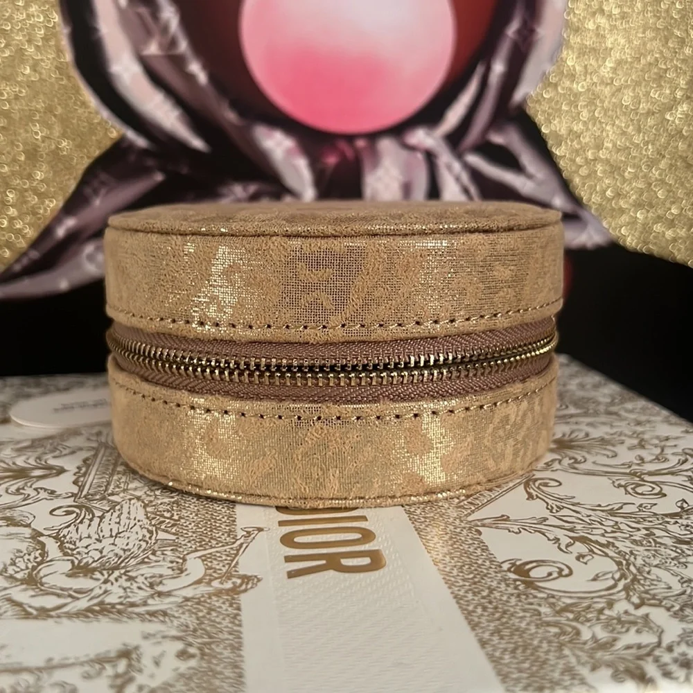 💖Jewelry Case with Leopard Print‎ NWT